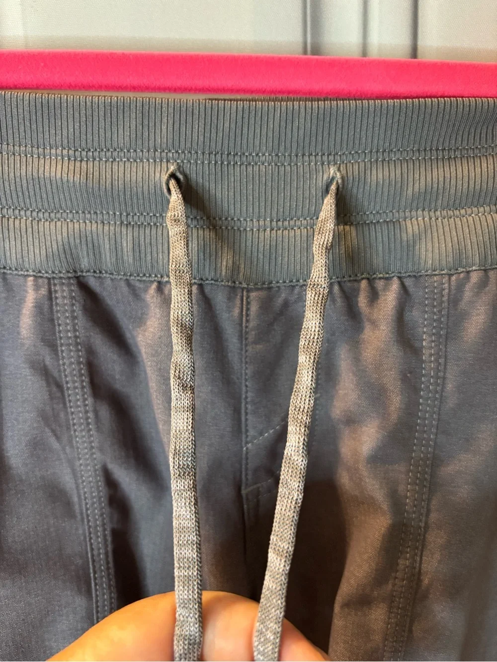 The North Face Women’s Gray Ruched Crop Capri Drawstring Joggers, Size Medium